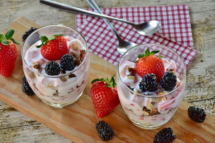 yaourt probiotiques et fruits rouges